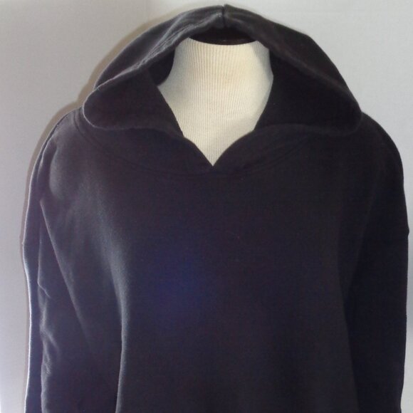 Relaxx Tops - Cropped Hoodie / Pullover Sweatshirt (O)